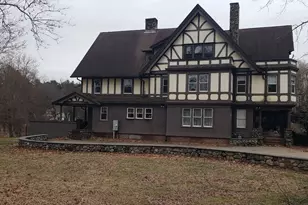 31 Buena Vista Plaza, Springfield, MA 01108 - Photo 2