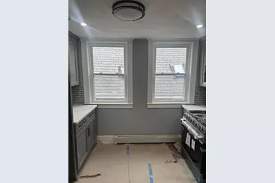 140 S Common St #3, Lynn, MA 01902 - Photo 4