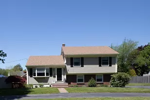4 Clark Ln, Swansea, MA 02777 - Photo 2