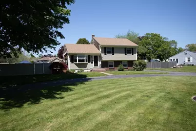 4 Clark Lane, Swansea, MA 02777 - Photo 4