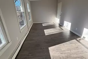 713 Metropolitan Ave, Boston, MA 02136 - Photo 12
