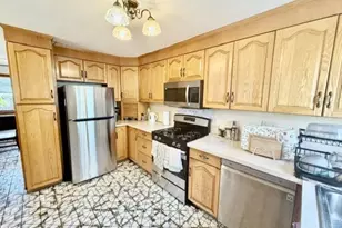 30 South St, Medford, MA 02155 - Photo 2