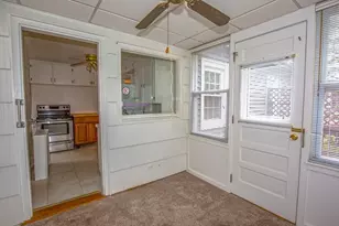 80 Morton St, West Springfield, MA 01089 - Photo 14