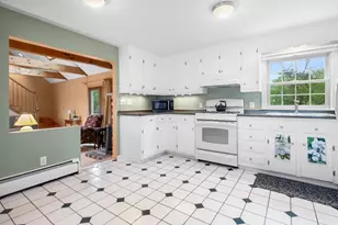 22 Turkey Hill Rd, Newburyport, MA 01950 - Photo 16