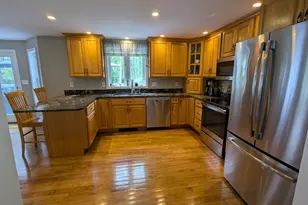 29 W Laurier St, Haverhill, MA 01832 - Photo 4