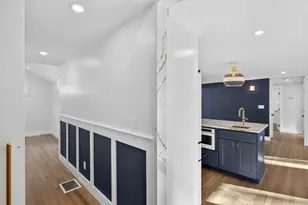 16 Carolyn Ln, Falmouth, MA 02536 - Photo 16