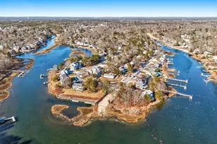16 Carolyn Ln, Falmouth, MA 02536 - Photo 36