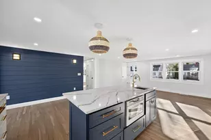 16 Carolyn Ln, Falmouth, MA 02536 - Photo 12