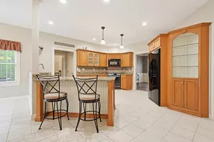 10 Essex St, Douglas, MA 01516 - Photo 24