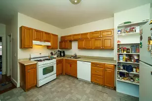 39 Strathmore Rd, Boston, MA 02135 - Photo 2