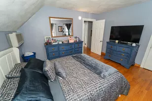 1 Thatcher St, New Bedford, MA 02744 - Photo 10