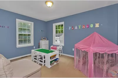 53 Highland Ln, West Springfield, MA 01089 - Photo 18