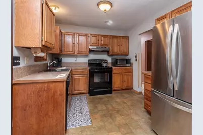 3 Hammond Street, Leicester, MA 01542 - Photo 8