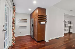 102 Old Harbor St, Boston, MA 02127 - Photo 8