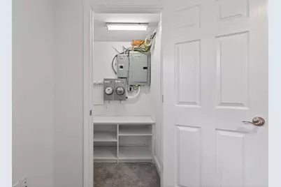 102 Old Harbor Street #1, Boston, MA 02127 - Photo 20