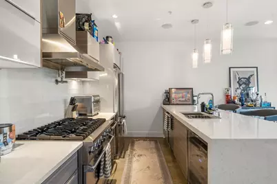 48 Gold St #102, Boston, MA 02127 - Photo 2