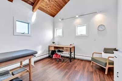 1049 Main St, Barnstable, MA 02668 - Photo 28