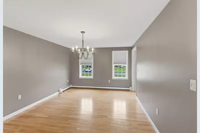 10 Wilson Drive, Uxbridge, MA 01569 - Photo 8