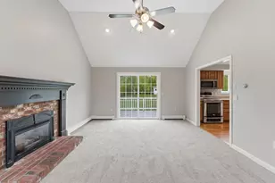 10 Wilson Dr, Uxbridge, MA 01569 - Photo 18