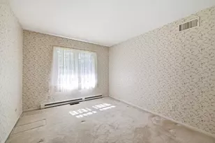 1303 Plumtree Rd, Springfield, MA 01119 - Photo 20