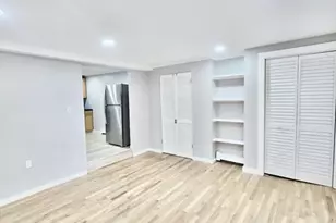 61 Gates St, Boston, MA 02127 - Photo 16