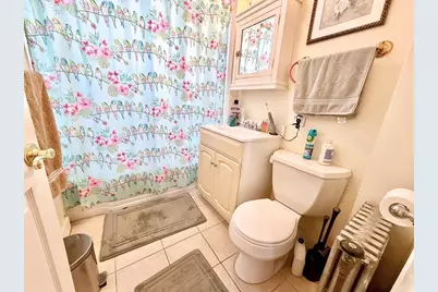 17 Clinton St #-, Newton, MA 02458 - Photo 16