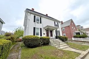 17 Clinton St, Newton, MA 02458 - Photo 2