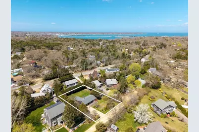 22 Firehouse, Oak Bluffs, MA 02557 - Photo 14