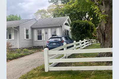 12 Willow Tree Rd, Tiverton, RI 02878 - Photo 2