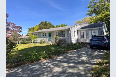 12 Willow Tree Rd, Tiverton, RI 02878 - Photo 1