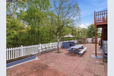 30 Parsons Hill Dr, Worcester, MA 01603 - Photo 10