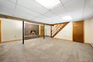 139 Gray St, Amherst, MA 01002 - Photo 32