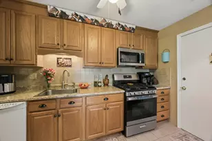 395 Merrimack St, Methuen, MA 01844 - Photo 14