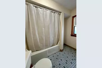 5 Rifle Ct #5, Watertown, MA 02472 - Photo 6