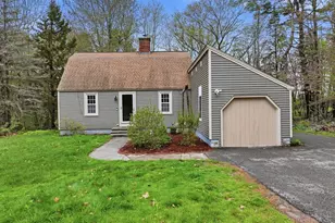 40 Corey Hill Rd, Ashburnham, MA 01430 - Photo 2