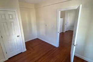 293 Broadway, Methuen, MA 01844 - Photo 2