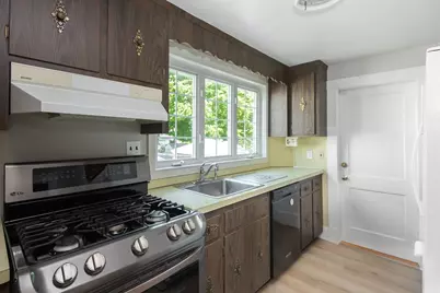 204 Walpole St, Norwood, MA 02062 - Photo 14