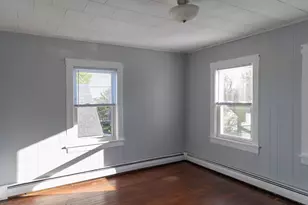 87 High St, Milford, MA 01757 - Photo 8