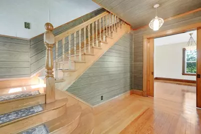 85 Garfield Ave, Easthampton, MA 01027 - Photo 16