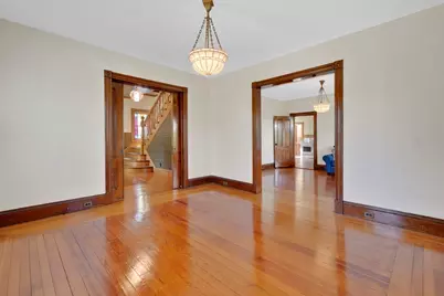 85 Garfield Ave, Easthampton, MA 01027 - Photo 4