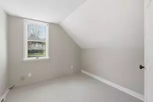 28 W Prescott St, Westford, MA 01886 - Photo 18