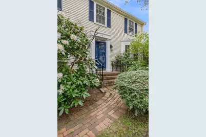 26 Pickwick Rd, Marblehead, MA 01945 - Photo 2