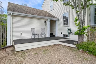 26 Pickwick Rd, Marblehead, MA 01945 - Photo 4