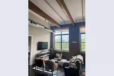 154 W 2nd St #212, Boston, MA 02127 - Photo 2