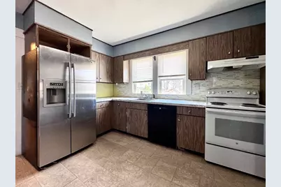58 Longfellow Road #2, Worcester, MA 01602 - Photo 2