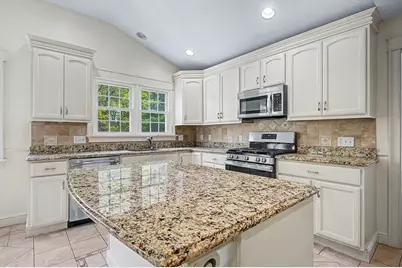 3 Oak View Ter #3, Franklin, MA 02038 - Photo 8