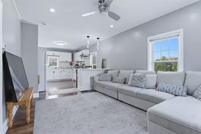 42 Fay St, Seekonk, MA 02771 - Photo 8