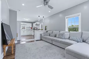 42 Fay St, Seekonk, MA 02771 - Photo 8