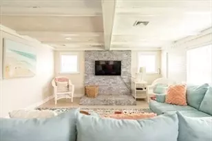 11 Rockport Rd, Gloucester, MA 01930 - Photo 4