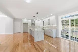 6 Barrows Rd, Worcester, MA 01609 - Photo 6